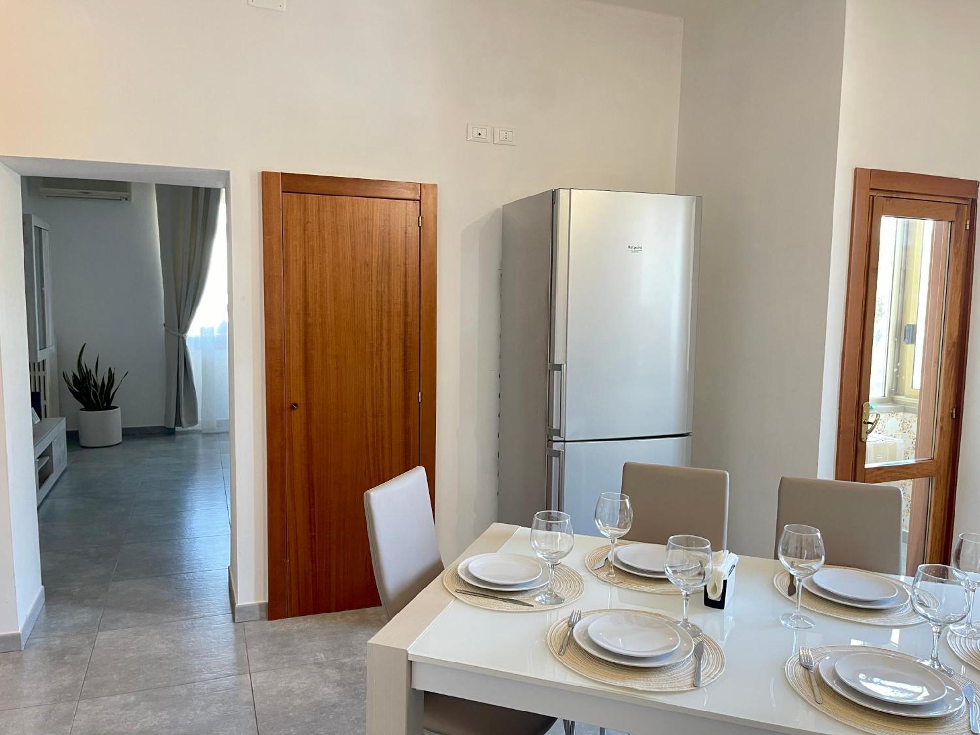All'Apulia N'23 - Apartment With Parking Lecce Exterior foto